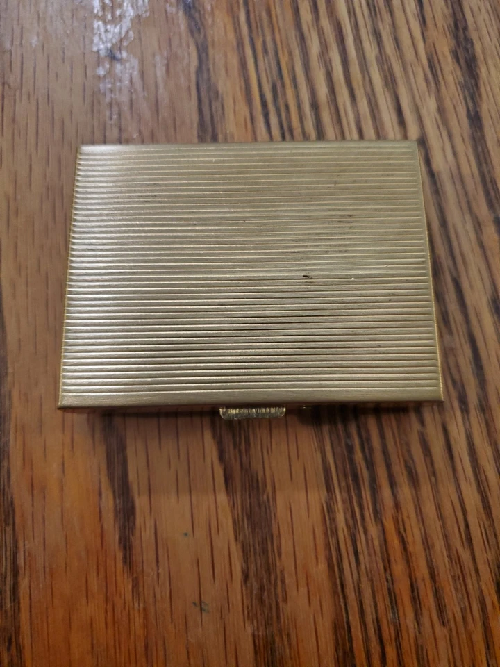 Kit de costura vintage "Gold 'N Craft". Foto 3 de 4