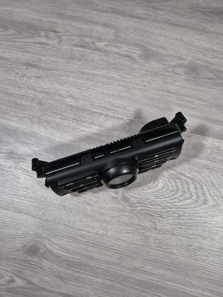 Mini R50 R52 R53 Control Panel Climate Control 64116952390 - Image 2 of 4