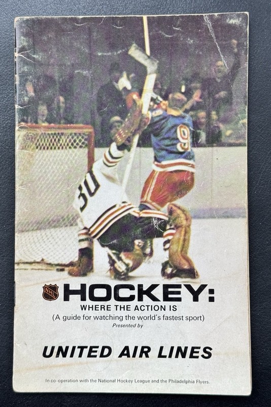 1967-68 NHL Hockey Fan Guide. Denis DeJordy #30 Black Hawks Reg Fleming #9