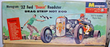 MONOGRAM 32 FORD DEUCE ROADSTER DRAG CAR MODEL KIT BOXED PC55