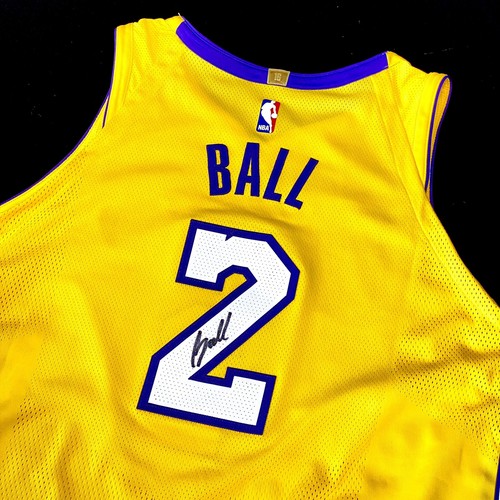 Autograph Signed Lonzo Ball NBA Jersey Basketball Lakers Game Lebron Iobe - Picture 6 of 11