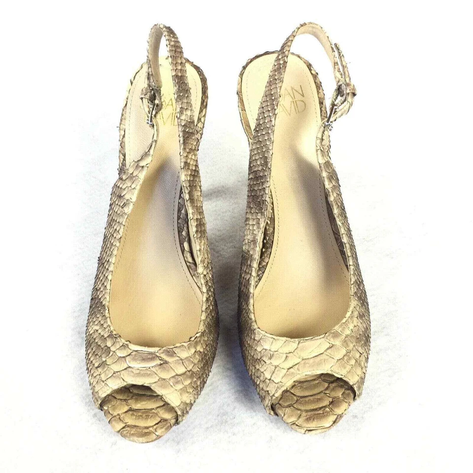 $300 Sandalias Joan & David Almonte de Cuero con Cordones Talla 6 Tacones Estampado de Piel de Serpiente Foto 2 de 4