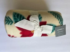 Essential Home Soft Fleece Christmas Throw Blanket