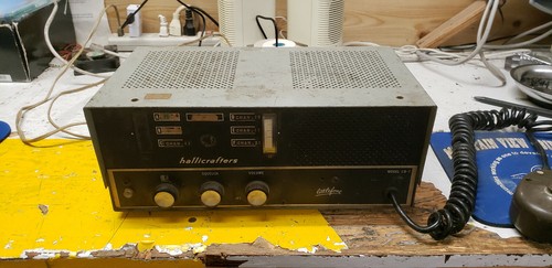 HALLICRAFTERS CB-7 RADIO