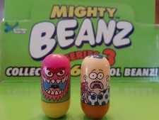 2003 VINTAGE Mighty Beanz; Series 3; Set of 2 beans; Themed pair: Bedtime
