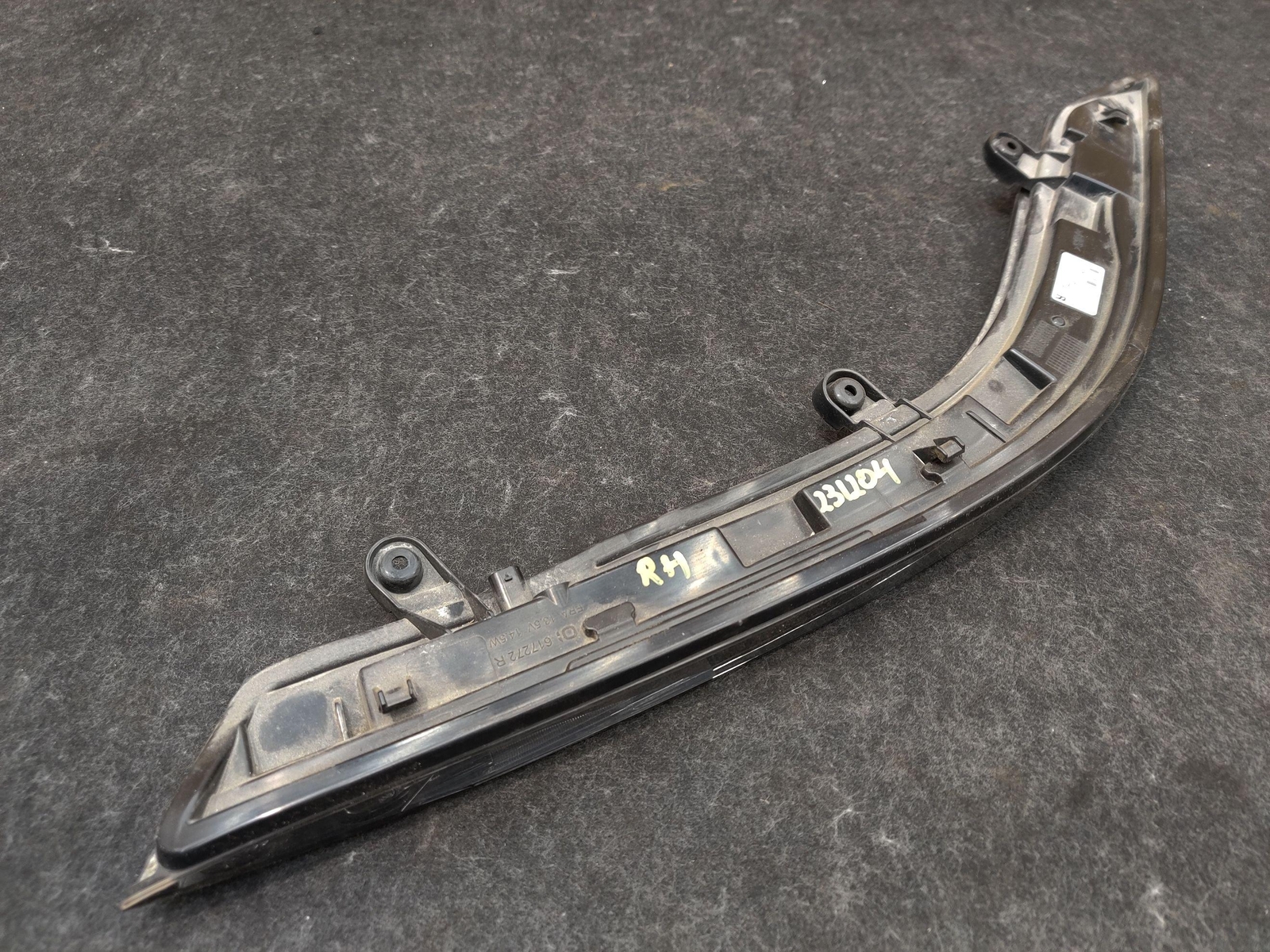Rear Right Upper Turn Signal Tail Light Lamp Clear 63217310786 OEM BMW i8 14-19