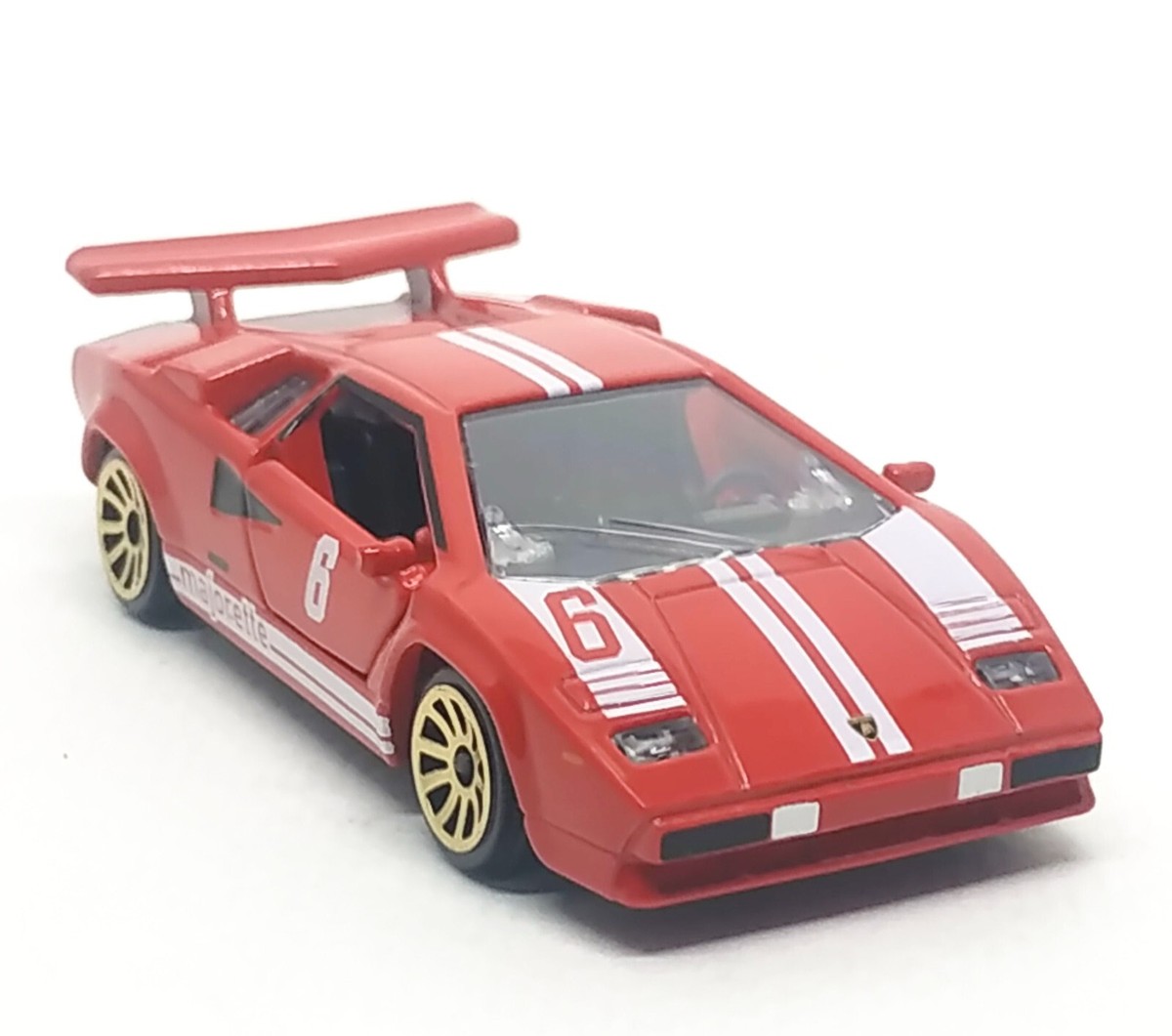 ミニカー LAMBORGHINI COUNTACH Majorette Lamborghini Countach Vintage Racing no.6 Red 1/56