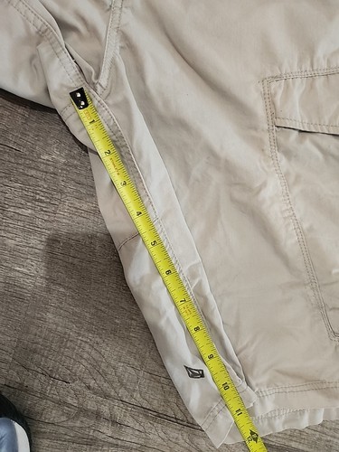 Vintage Y2K Volcom Scout Mens 28 Series Beige Nylon Carpenter Cargo Shorts - Picture 10 of 10