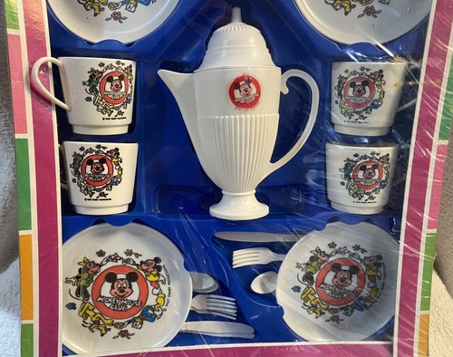 Vintage WALT DISNEY CHARACTER 22 Piece Tea Set in Box MICKEY MOUSE CLUB 1434 - Picture 4 of 23