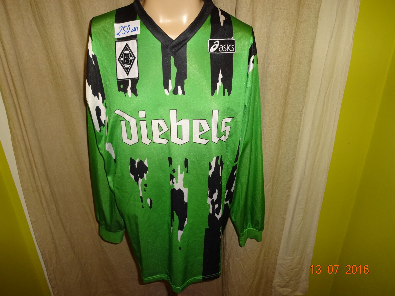 Borussia Mönchengladbach asics Langarm Auswärts Trikot 1994/95 Borussia Mönchengladbach asics Langarm Auswärts Trikot 1994/95