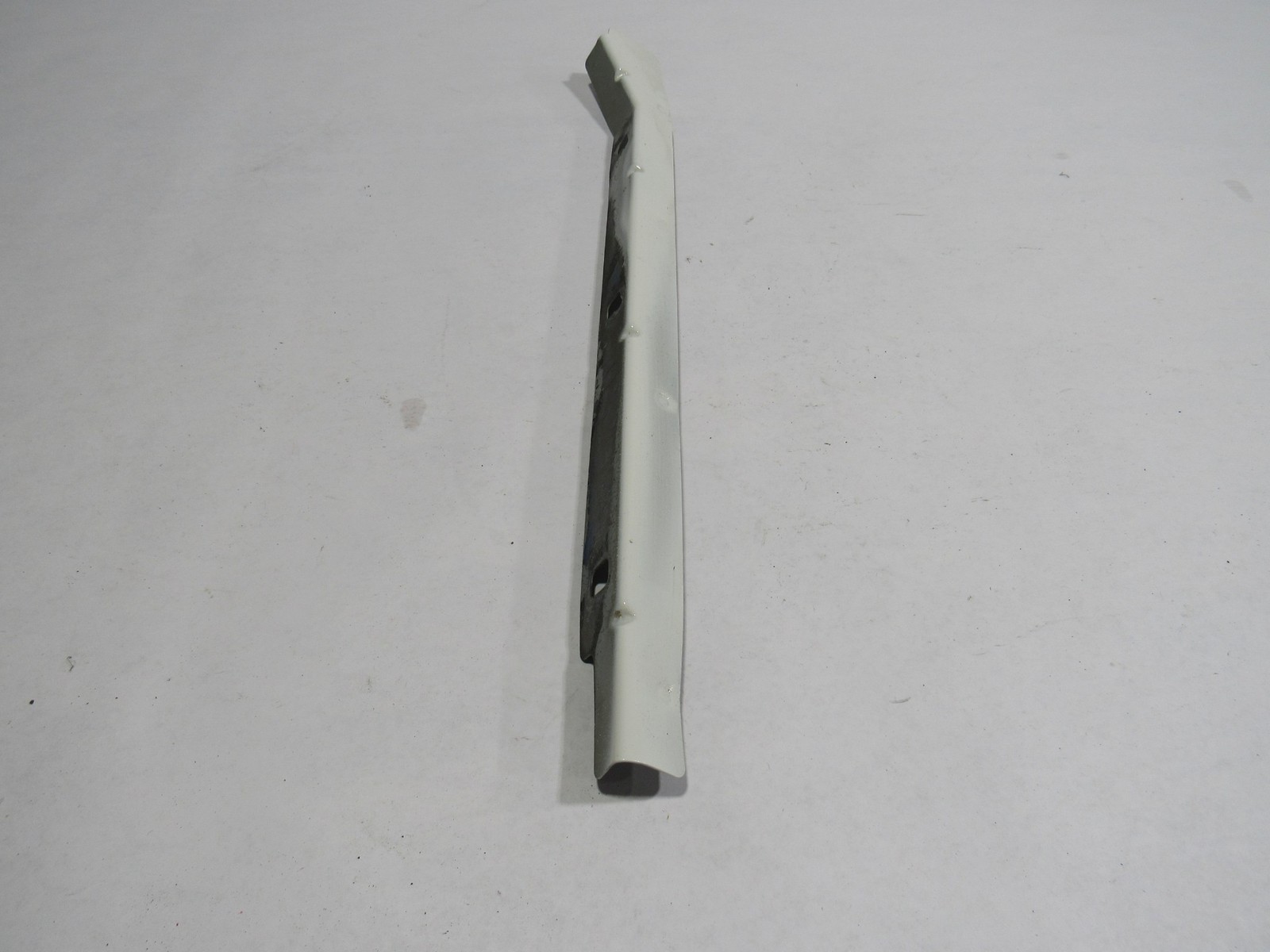 10-20 Bentley Mulsanne 2012 Front Left Fender Rip Plate Bracket Mount Support *