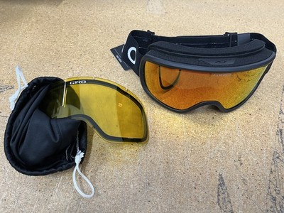 Giro Roam Adult Snow Goggle - Black Core Strap with Amber Scarlet/Yellow Lenses