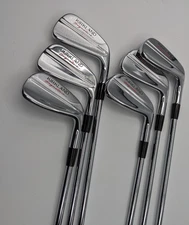 Kirkland Signature 7-Piece Right-Handed Iron Set Regular Flex (#7 Is Missing)