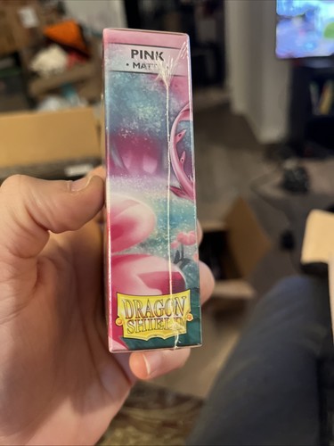 STANDARD SIZE (60 Count Pack) Dragon Shield Gaming Card Sleeves - PINK MATTE New - Picture 2 of 4
