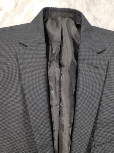 38R Men's Kenneth Cole Reaction Blazer Dark Checkered Gray 2 Button Sport Coat - Picture 3 of 8