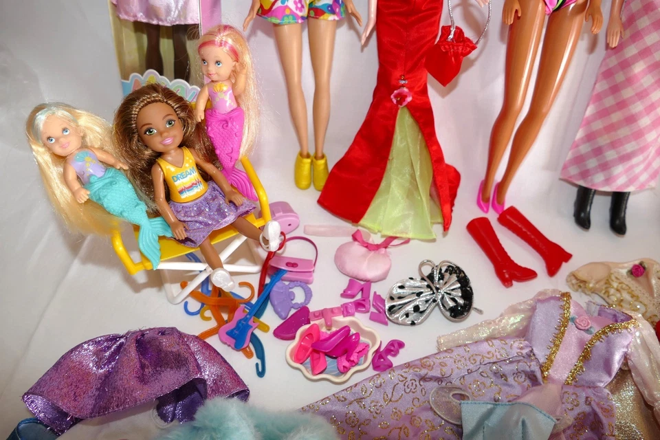 Barbie Konvolut vintage Puppen, Kleidung, Zubehör großes Barbie Lot Sammlung - Bild 4 von 4