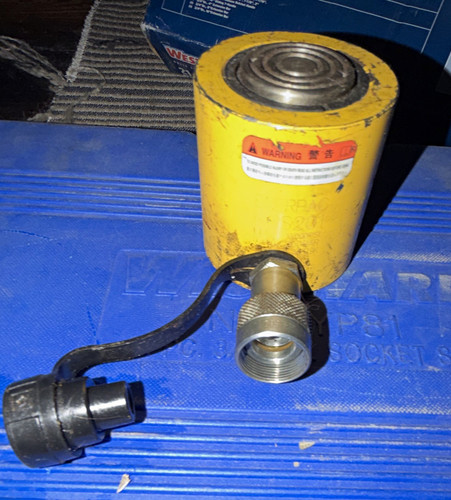 Enerpac RCS-201 Single-Acting Hollow Plunger Cylinder 10,000 PSI 3.75in 2in