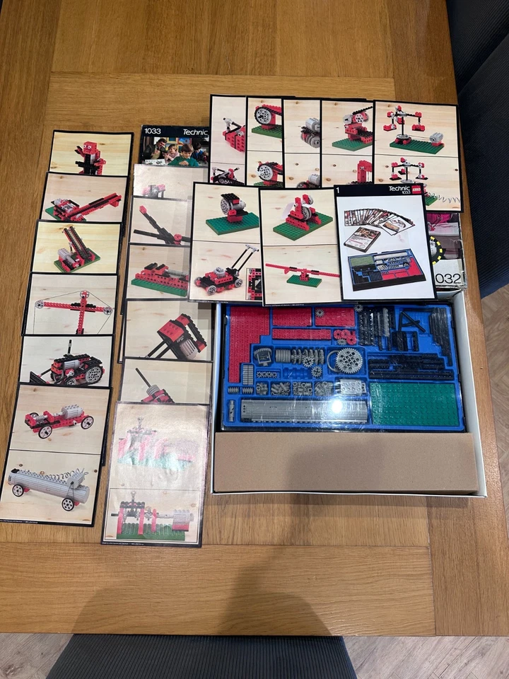 LEGO 1032 TECHNIC II Set {4.5v}, photo 1 of 5