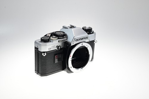 Olympus OM-10 Chrome Body SLR Film Camera OM10 #G314