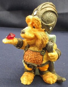 VINTAGE FANTASY WIZARD DOG FIGURE HOLDING RED CRYSTAL BOWEN RESIN HAND PAINTED