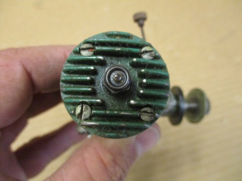 Vintage K&B 29 Torpedo Nitro Model Airplane Engine Green Head - Picture 5 of 6