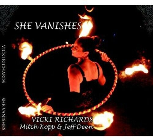 Vicki Richards: She Vanishes CD - Bild 1 von 1