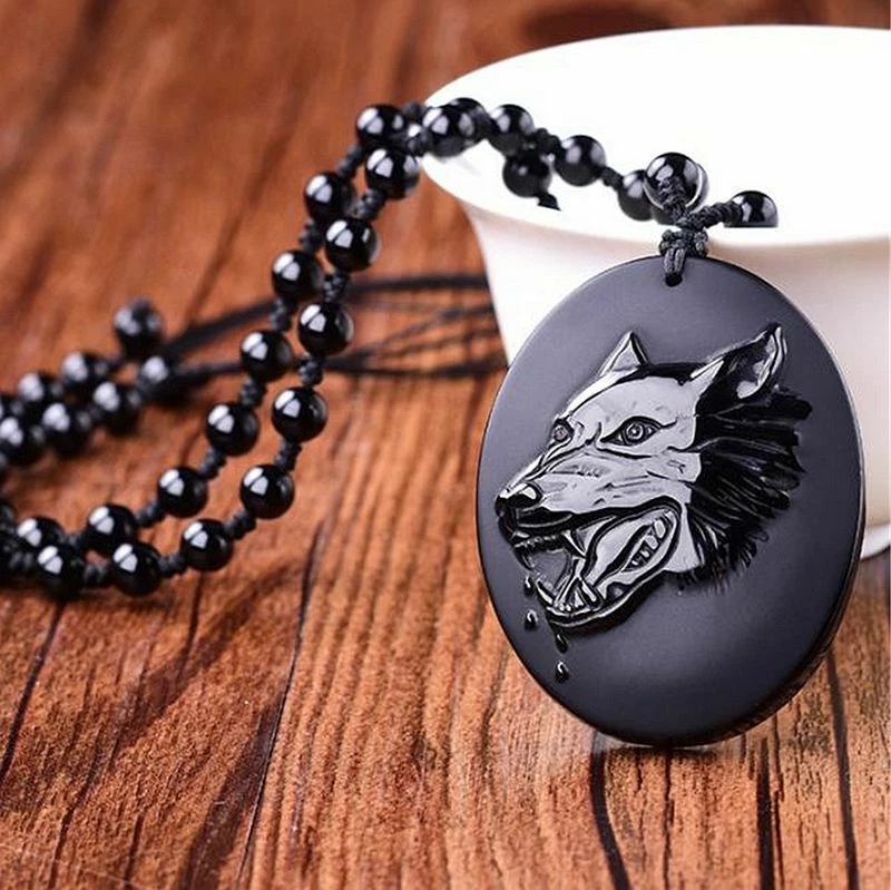 Obsidian online wolf pendant