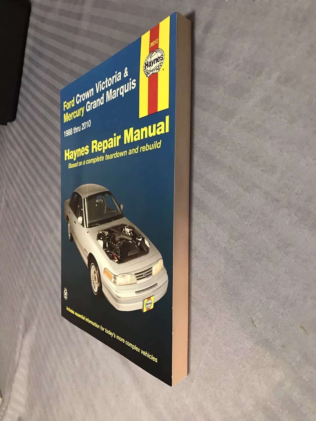 Ford Crown Victoria and Mercury Grand Marquis : 1988 Thru 2010 by Ken  Freund (2010, Paperback) | eBay