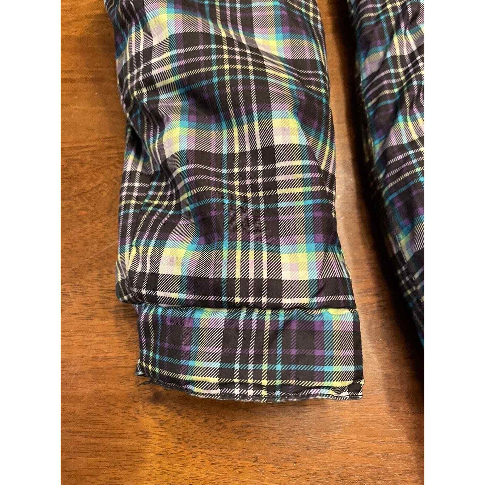 Picture 3 of 12