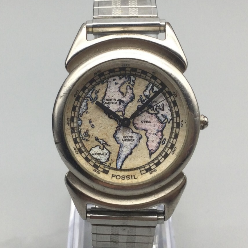 Fossil World Map Watch Women JR-7587 34mm Silver Tone