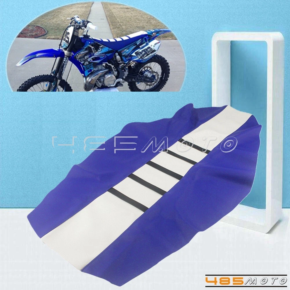 Blue and white yamaha outlet dirt bike