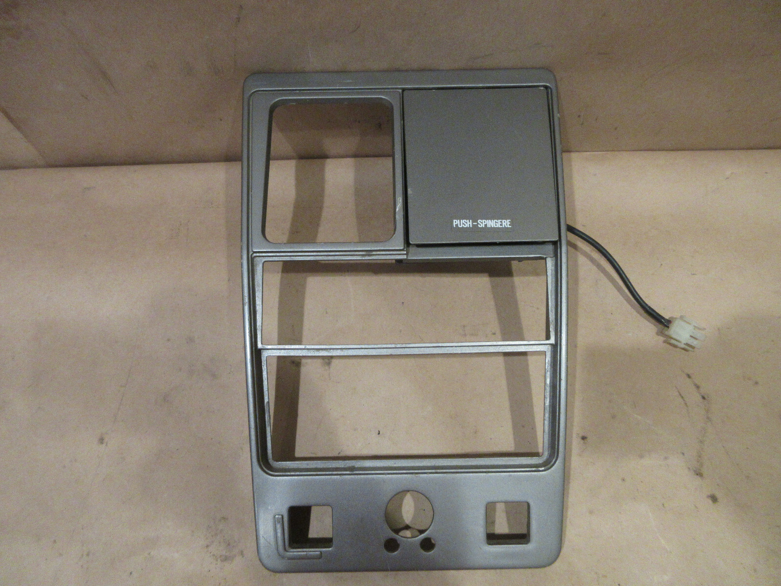 Ferrari 456 GT/GTA - Console Plate With Ash Tray  - P/N 63761000