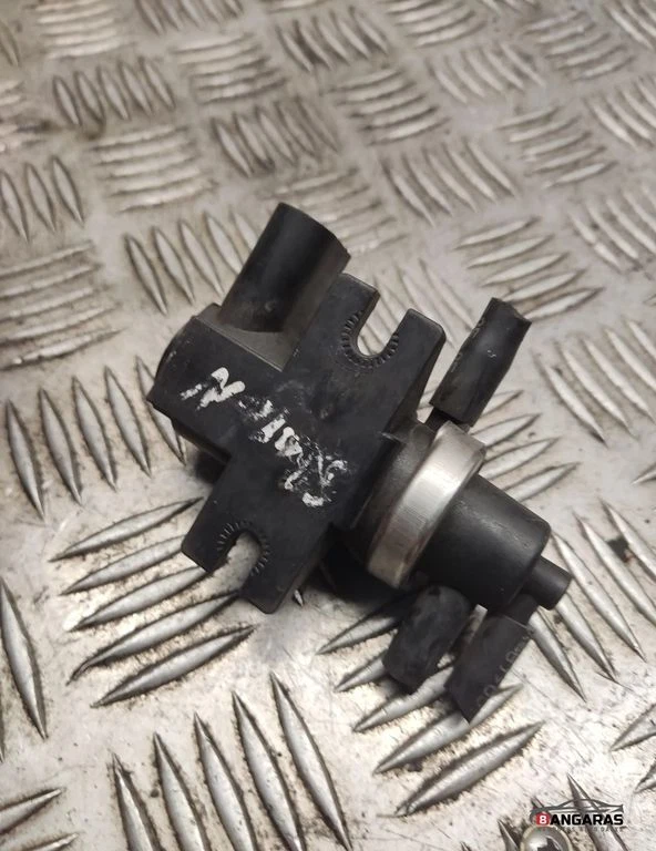 Electroválvula Volkswagen Sharan 2004 turbo 1j0906627 GED80355 Foto 2 de 3