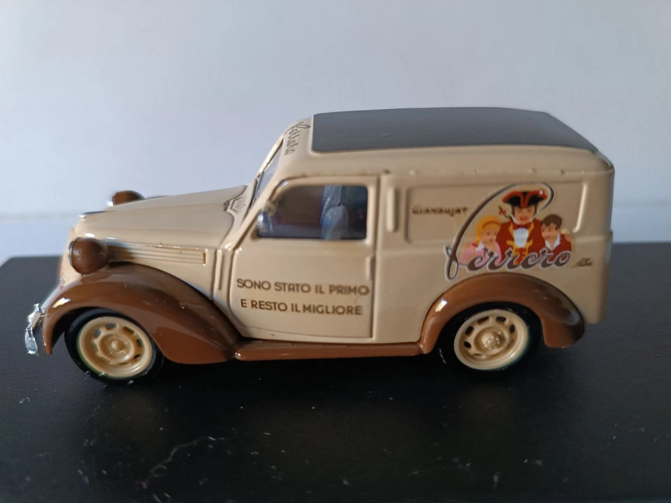 Fiat 1100 furgone modellino pubbl. BRUMM Gianduiot FERRERO sc 1:43 - NO EDICOLA - Immagine 2 di 4