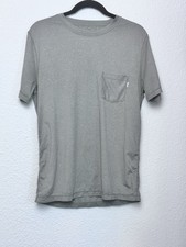 Vuori Men  s SZ S Tradewind Performance Green Heathered Shirt Activewear Tee