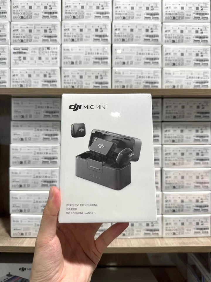 DJI Mic Mini (2 TX + 1 RX + Charging Case) Wireless Microphone for iPhone/Camera - Image 2 of 4