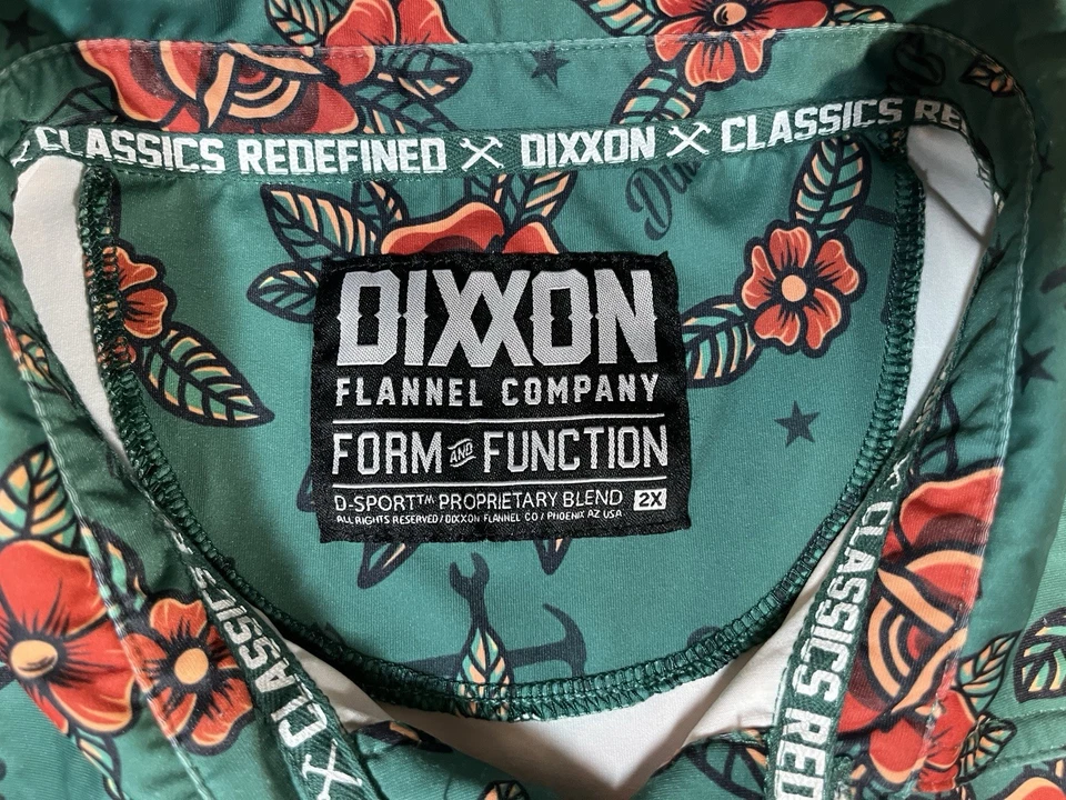 Polo de fiesta Dixxon Flannel Co para hombre XXL verde Stay dorado herramientas florales Foto 2 de 4
