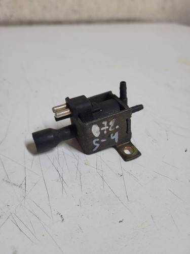 Mercedes-Benz E W124 1994 Turbolader Druckwandler Magnetventil 0015408697