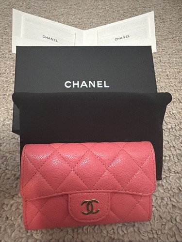 BRAND NEW CHANEL Classic Flap Card Holder Wallet Pink Caviar with Gold Hardware