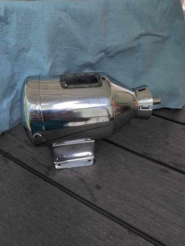 Chrome Wall Mounted Pax Soap Dispenser with Viewing Window circa 1920s-1940s - Picture 10 of 10