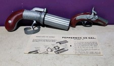 Pyro Hobby Model Kit Pepperbox & Derringer Bu...