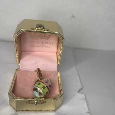  2008 JUICY COUTURE LIMITED EDITION EASTER EGG CHARM WITH DOG NIB