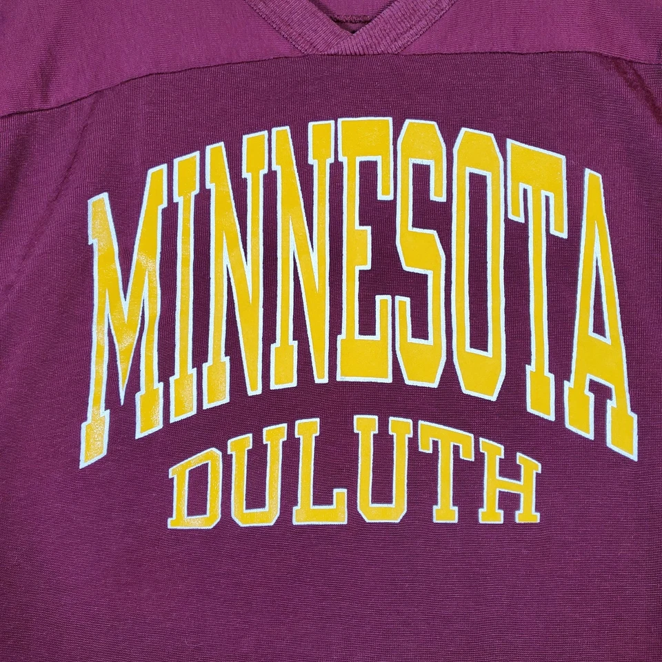 Camiseta de Colección Minnesota Duluth Bulldogs Champion Para Hombres XL Granate Logo Hecha en EE. UU. Años 80 Foto 2 de 4