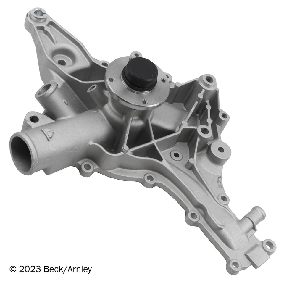 Bomba de agua Beck Arnley 131-2266 para modelos selectos de Mercedes-Benz 98-08 Foto 2 de 4