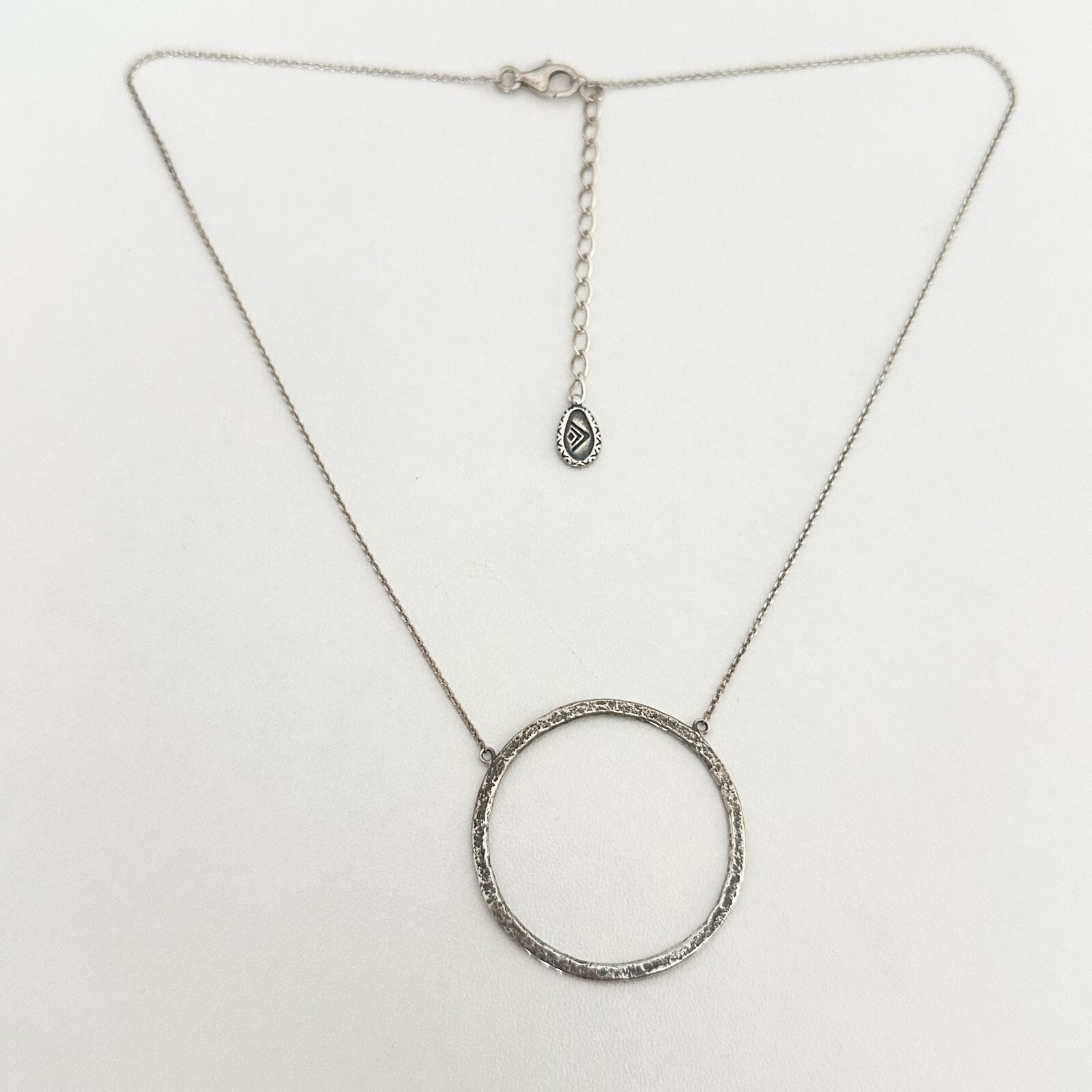 Vintage Silpada 925 Sterling Silver Duomo Hammered Oxidized Circle Necklace