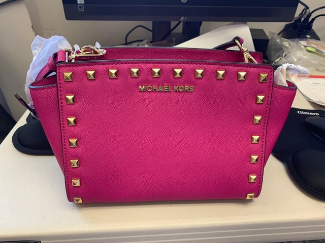 michael kors fuchsia bag
