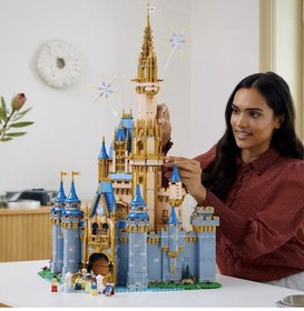 LEGO Disney: Disney Castle (43222)