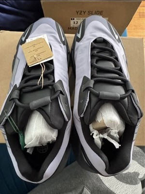 adidas Yeezy Boost 700 MNVN Geode size 11