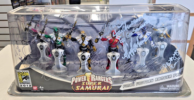 2012 SDCC Power Rangers Super Samurai FINAL VICTORY PACK (SIGNED) 6-Pack Bandai