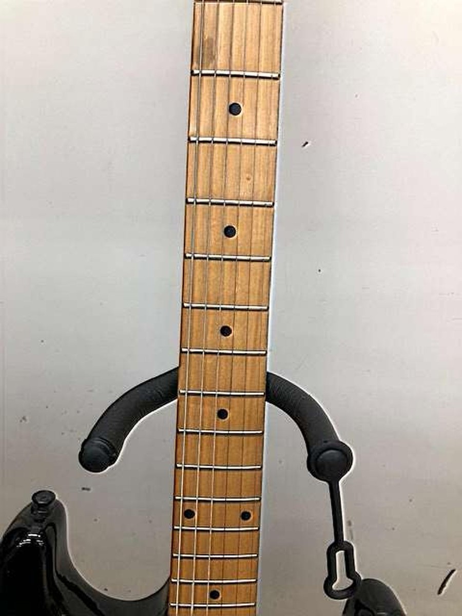 A KAMAN MUSIC GTX18 Stratocaster-type Electric Guitar | eBay